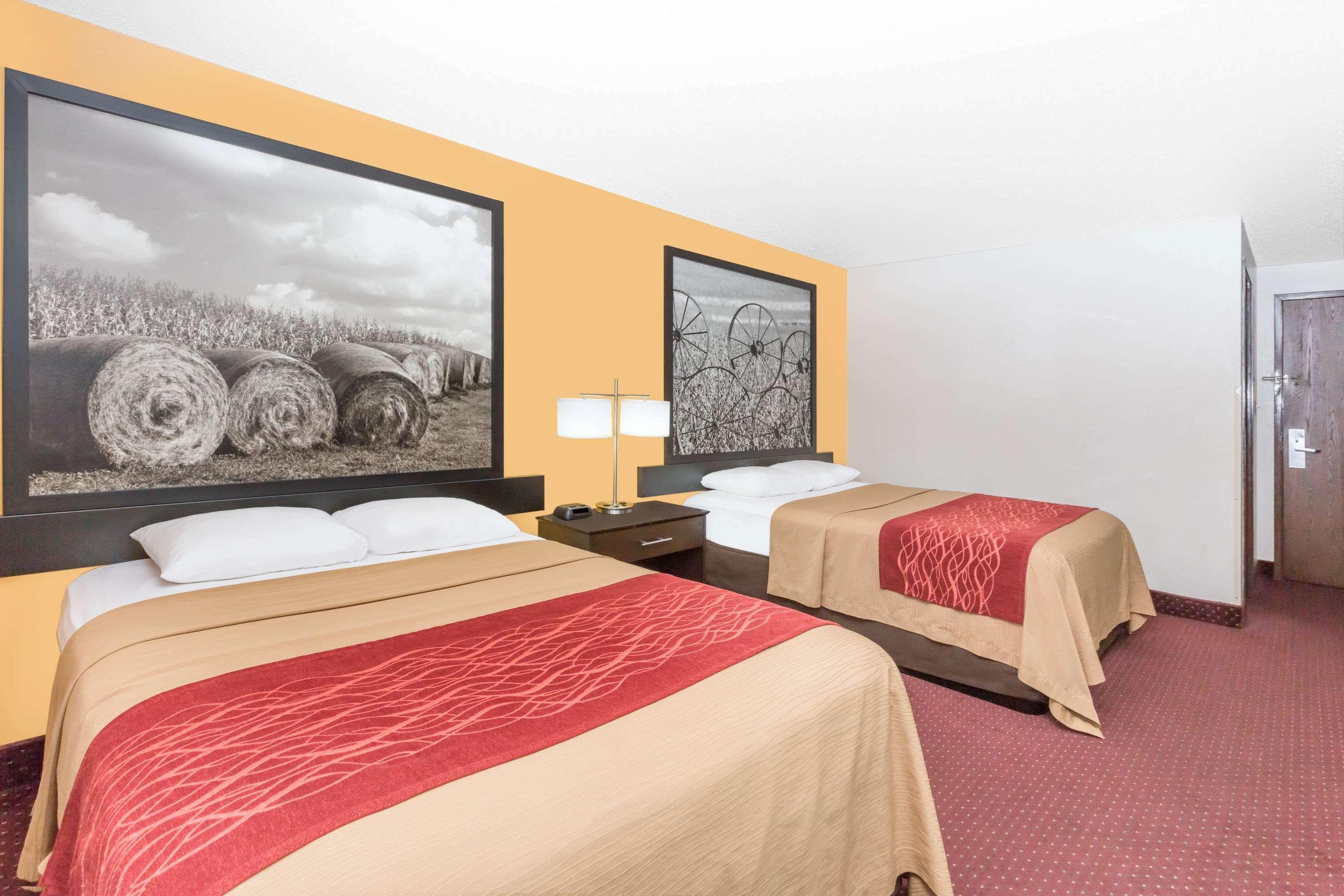 Super 8 By Wyndham Ames Hotel Eksteriør billede